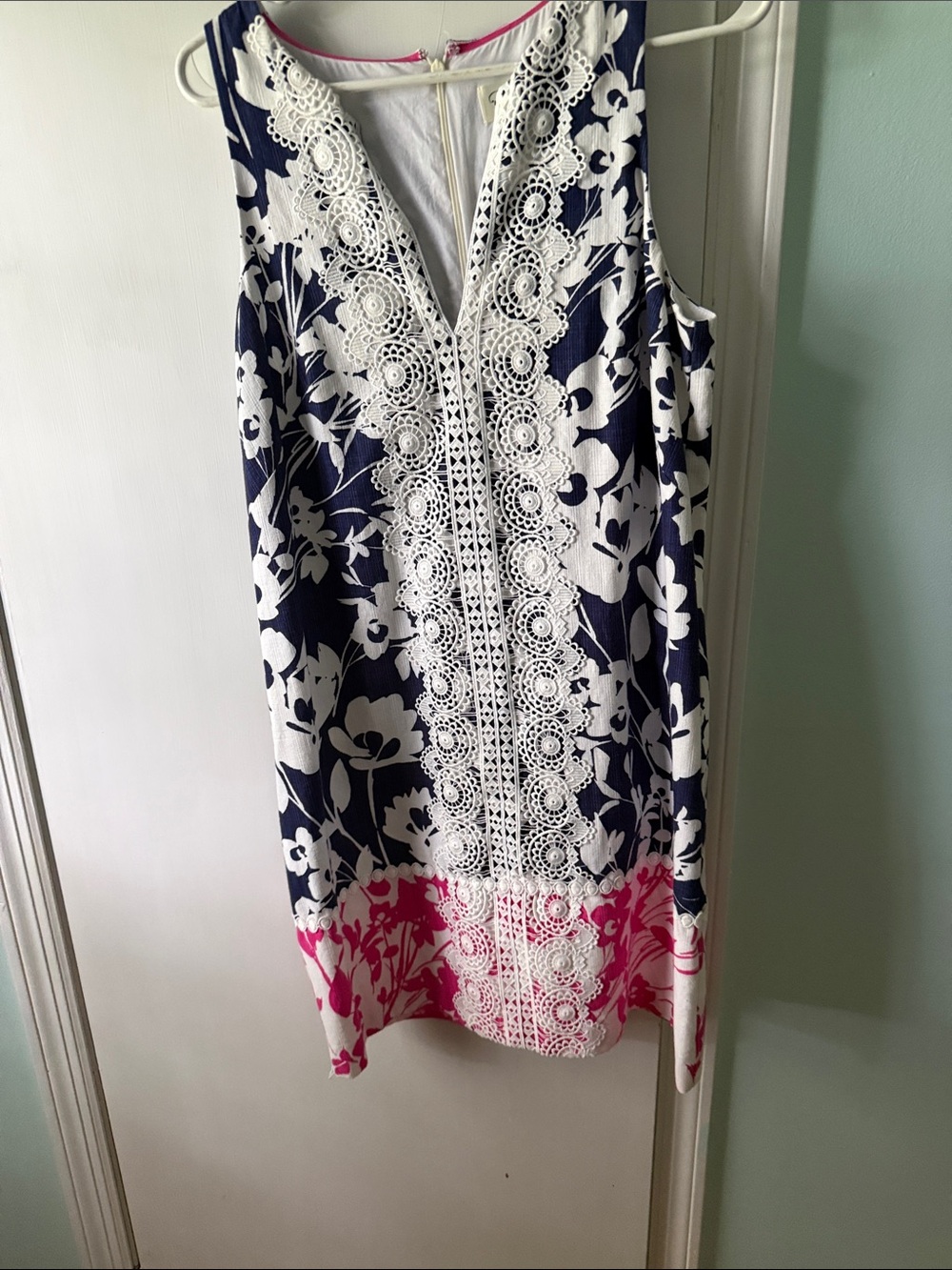 Eliza J Navy, White & Pink Sleeveless Floral Shift Dress with Lace Trim